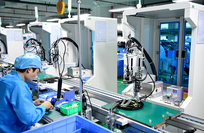 大拼經(jīng)濟(jì) 聚焦發(fā)展 | 鳳崗企業(yè)鍛長(zhǎng)板補(bǔ)短板,向“智能制造”要效益